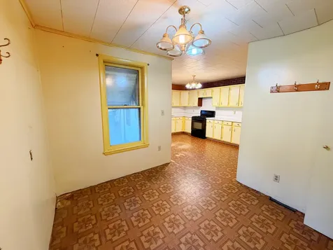 1402 North Sterling Street Streator IL 61364