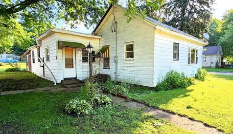 1402 North Sterling Street Streator IL 61364