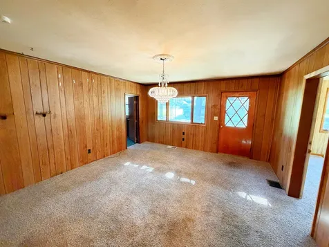 1402 North Sterling Street Streator IL 61364