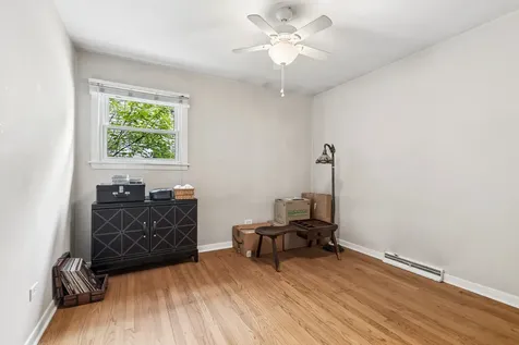 239 Brice Avenue Mundelein IL 60060