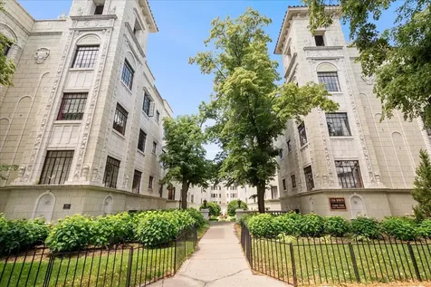 7348 North Ridge Boulevard Chicago IL 60645