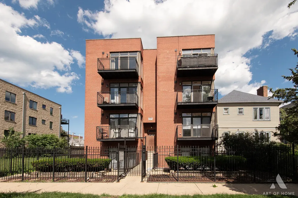 6123 South Kimbark Avenue Chicago IL 60637