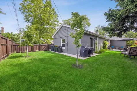 802 South Spring Avenue La Grange IL 60525