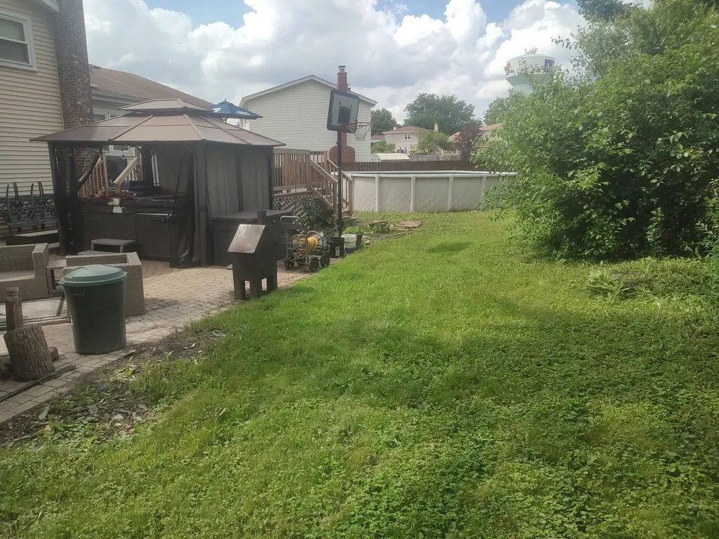 1420 West Jo Ann Lane Addison IL 60101