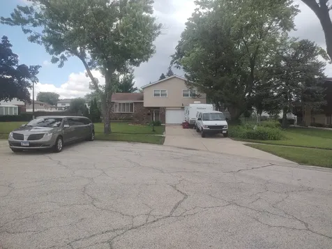 1420 West Jo Ann Lane Addison IL 60101