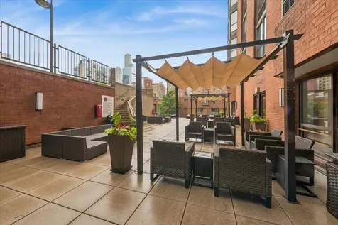 899 South Plymouth Court Chicago IL 60605