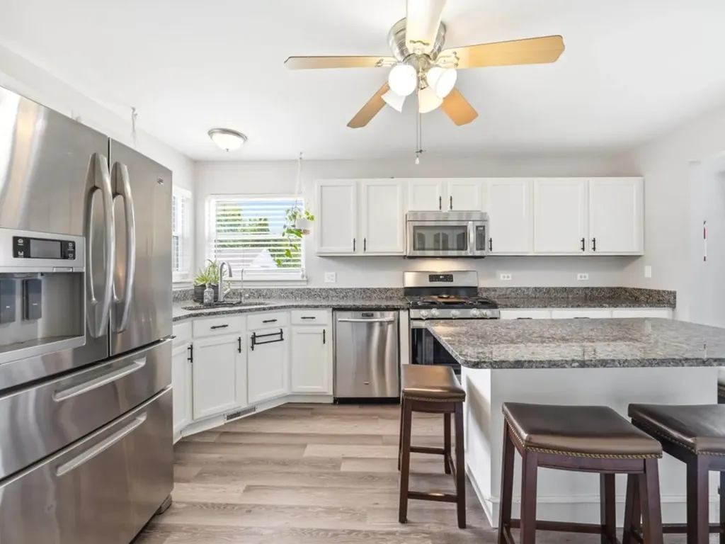 7502 Southworth Circle Plainfield IL 60586