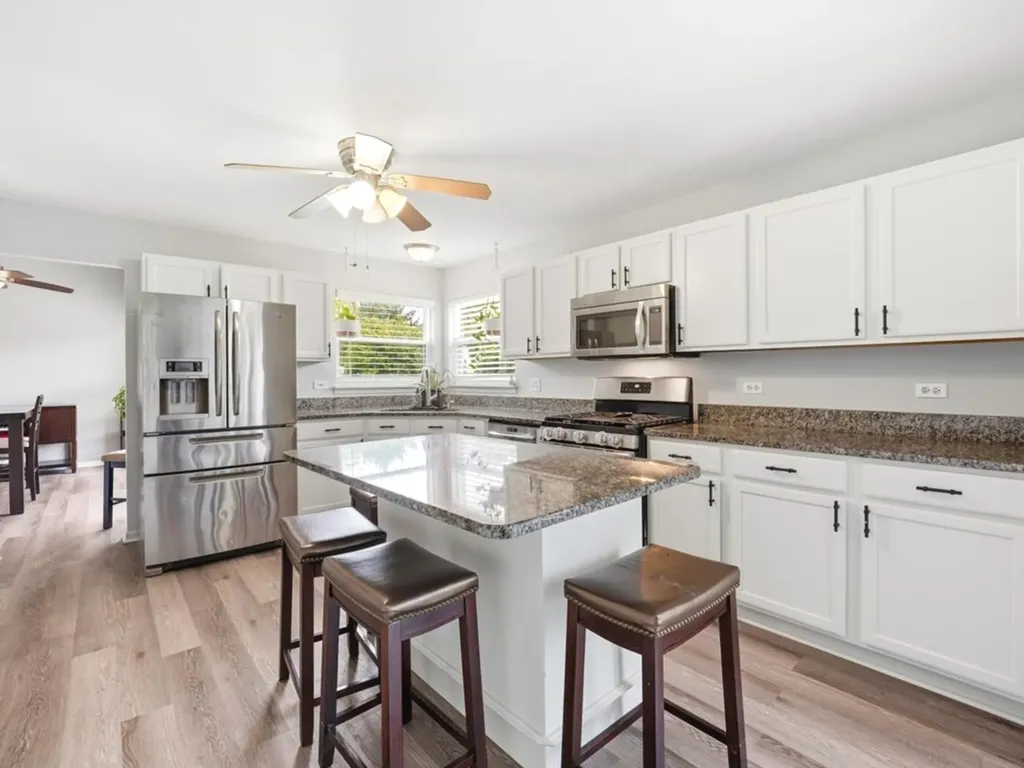 7502 Southworth Circle Plainfield IL 60586