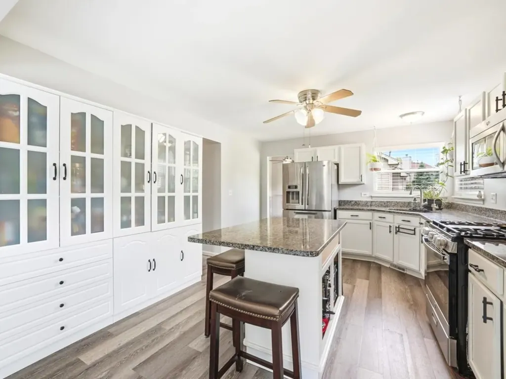 7502 Southworth Circle Plainfield IL 60586