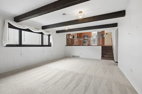 67 Rosewood Lane Chicago Heights IL 60411
