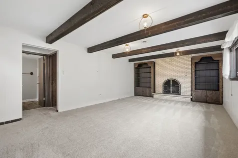 67 Rosewood Lane Chicago Heights IL 60411