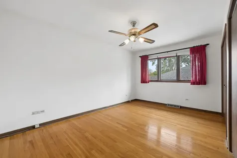 67 Rosewood Lane Chicago Heights IL 60411