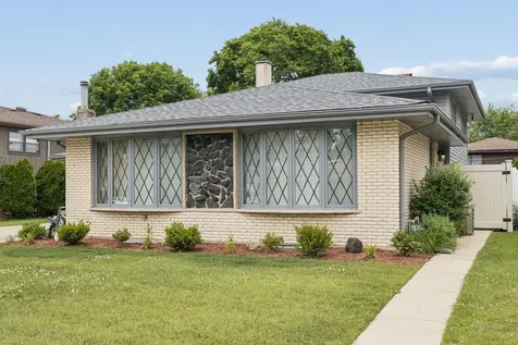 67 Rosewood Lane Chicago Heights IL 60411