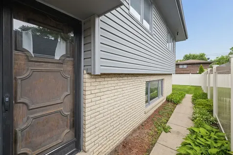 67 Rosewood Lane Chicago Heights IL 60411