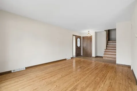 67 Rosewood Lane Chicago Heights IL 60411