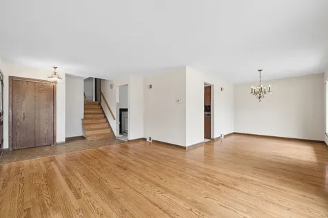 67 Rosewood Lane Chicago Heights IL 60411