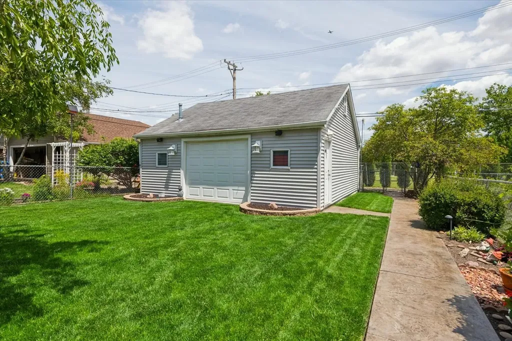 6517 North Sayre Avenue Chicago IL 60631