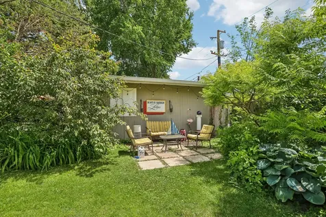 4317 Greenwood Street Skokie IL 60076