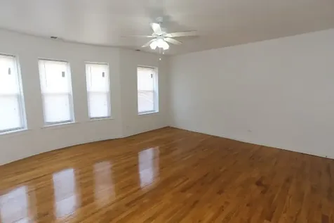4505 North Malden Street Chicago IL 60640