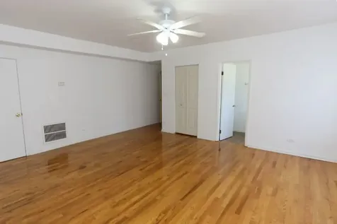 4505 North Malden Street Chicago IL 60640