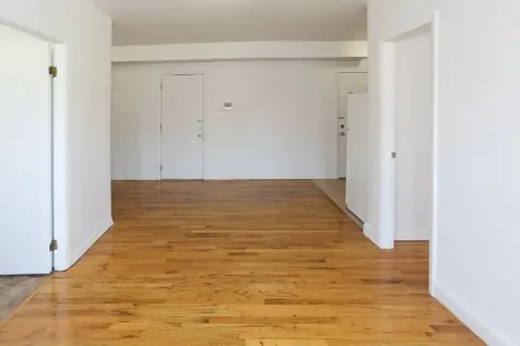 4505 North Malden Street Chicago IL 60640