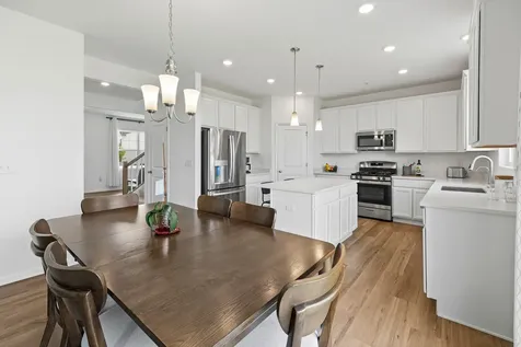 1320 Spencer Lane South Elgin IL 60177