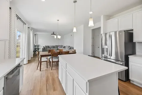 1320 Spencer Lane South Elgin IL 60177