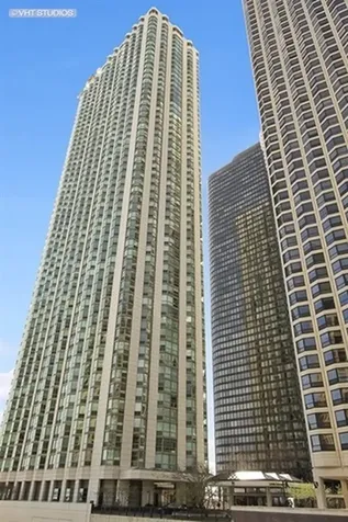 195 North Harbor Drive Chicago IL 60601