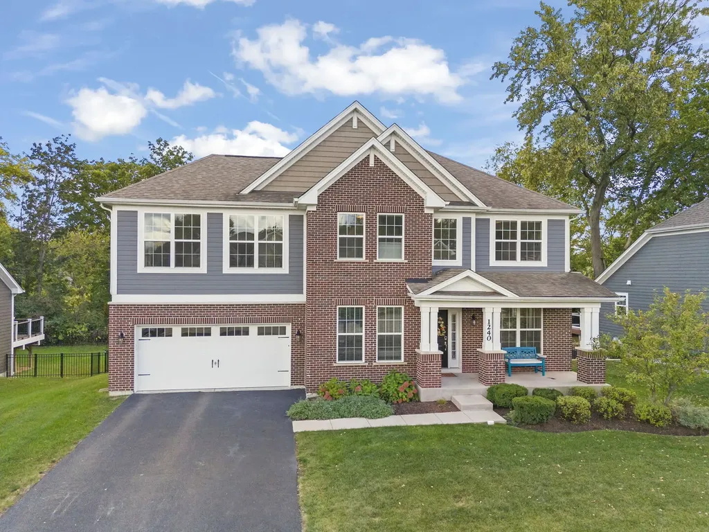 1240 West Thomas Road Wheaton IL 60187