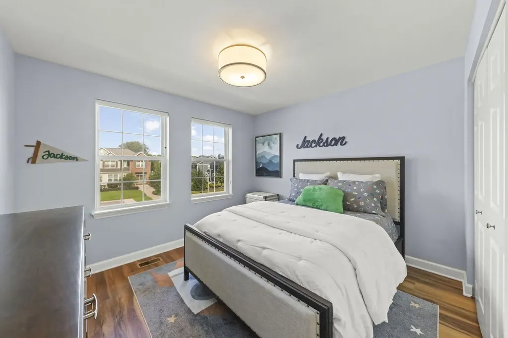 1240 West Thomas Road Wheaton IL 60187