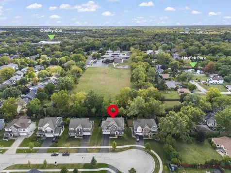 1240 West Thomas Road Wheaton IL 60187