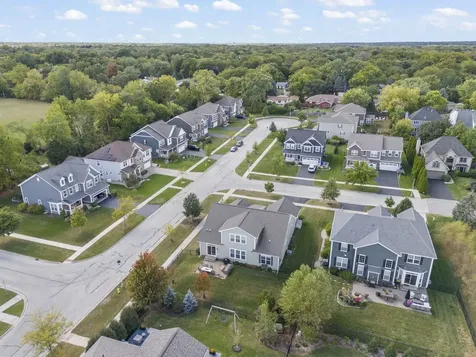 1240 West Thomas Road Wheaton IL 60187