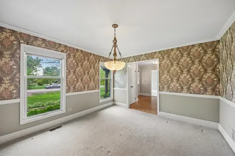 1152 Terre Drive Libertyville IL 60048