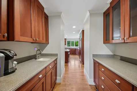 1152 Terre Drive Libertyville IL 60048