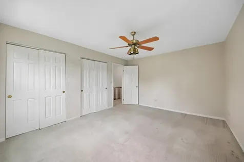 1152 Terre Drive Libertyville IL 60048
