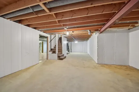 1152 Terre Drive Libertyville IL 60048