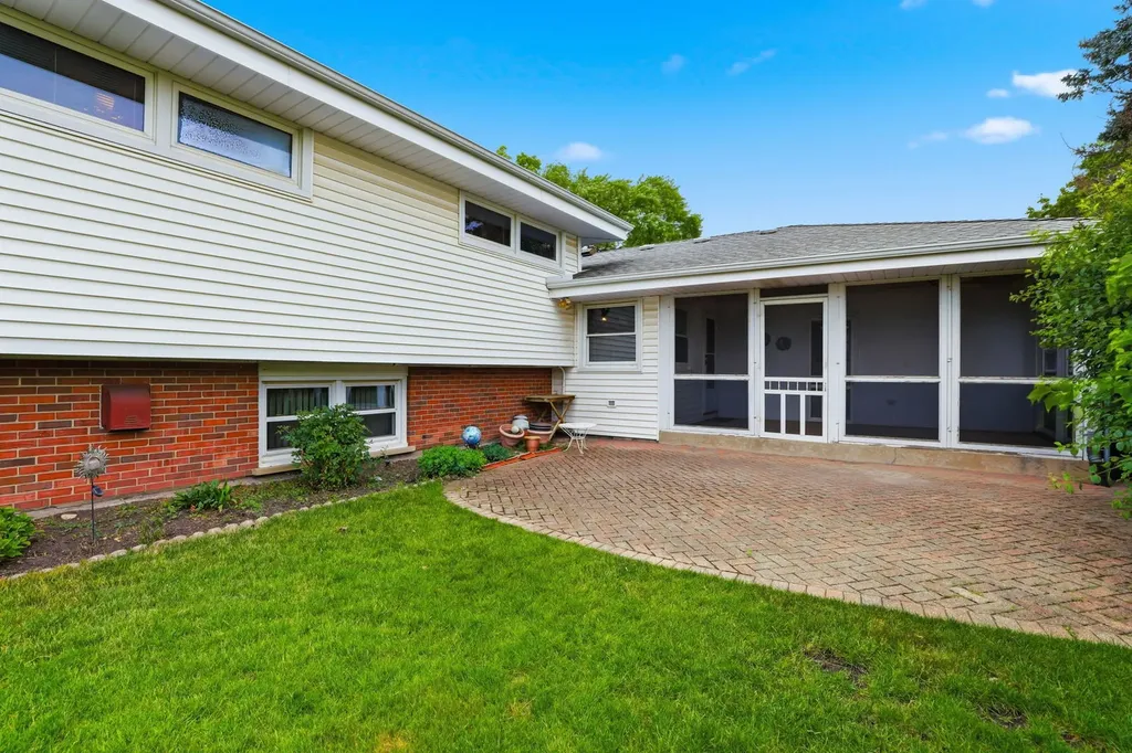 1443 Crain Street Park Ridge IL 60068