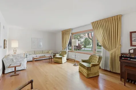1443 Crain Street Park Ridge IL 60068