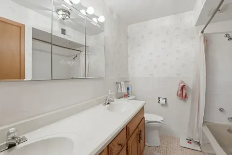 1443 Crain Street Park Ridge IL 60068