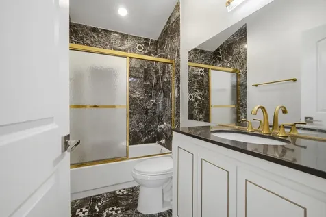 434 Le Parc Circle Buffalo Grove IL 60089