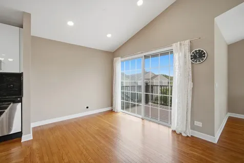 434 Le Parc Circle Buffalo Grove IL 60089