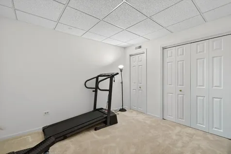 1393 West Shire Circle Inverness IL 60067