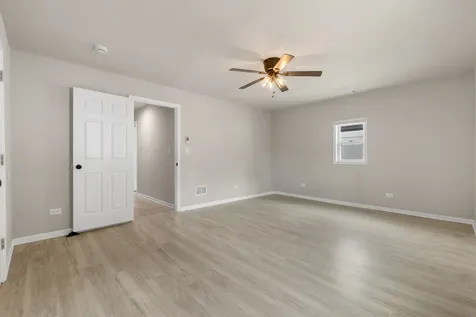 5610 West 88th Street Oak Lawn IL 60453