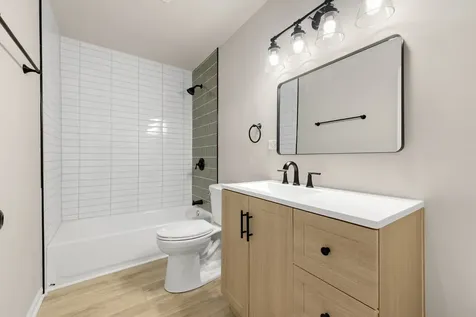 5610 West 88th Street Oak Lawn IL 60453