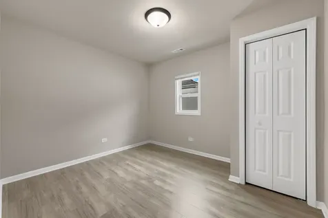 5610 West 88th Street Oak Lawn IL 60453