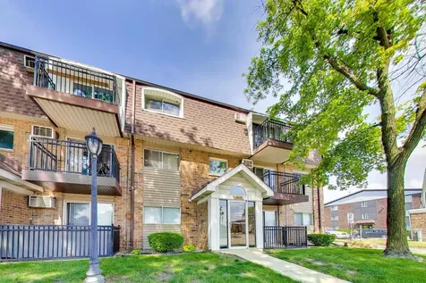 10428 Ridgeland Avenue Chicago Ridge IL 60415