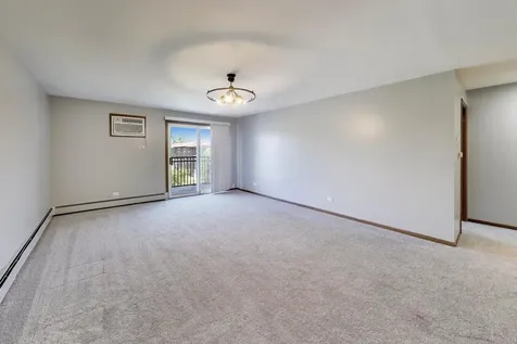 10428 Ridgeland Avenue Chicago Ridge IL 60415