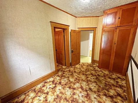 211 South Bloomington Street Streator IL 61364