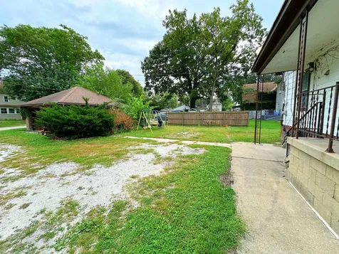 211 South Bloomington Street Streator IL 61364