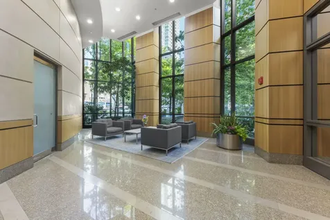 400 North La Salle Drive Chicago IL 60654